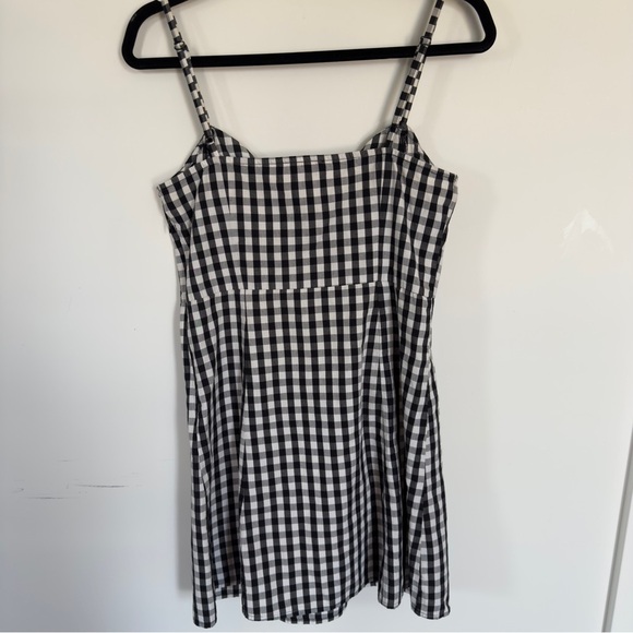⚪️ Guess Black & White Gingham Tie Front Mini Dress – Adjustable Straps - Picture 10 of 10
